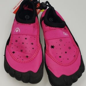 Water shoes